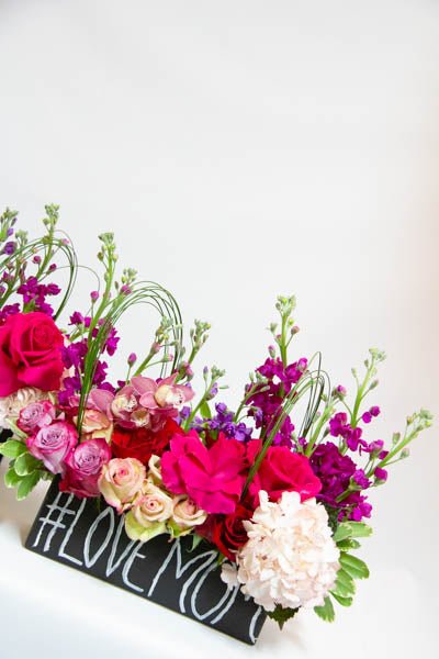 #lovemom a mother's day flower arrangement for delivery miami and hialeah