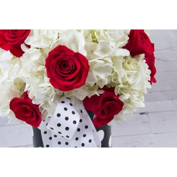 Love & Romance - flowersbypouparina.com