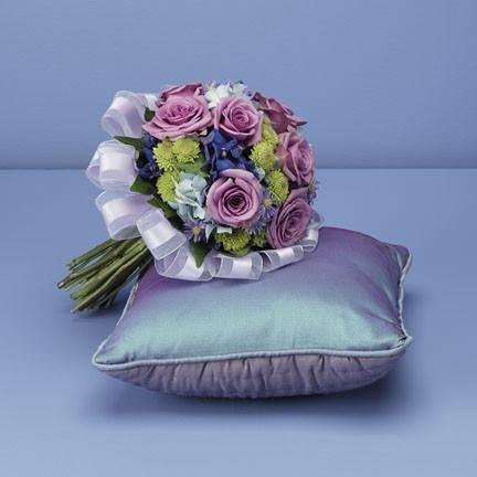 Wedding Lavender Rose Bouquet - flowersbypouparina.com